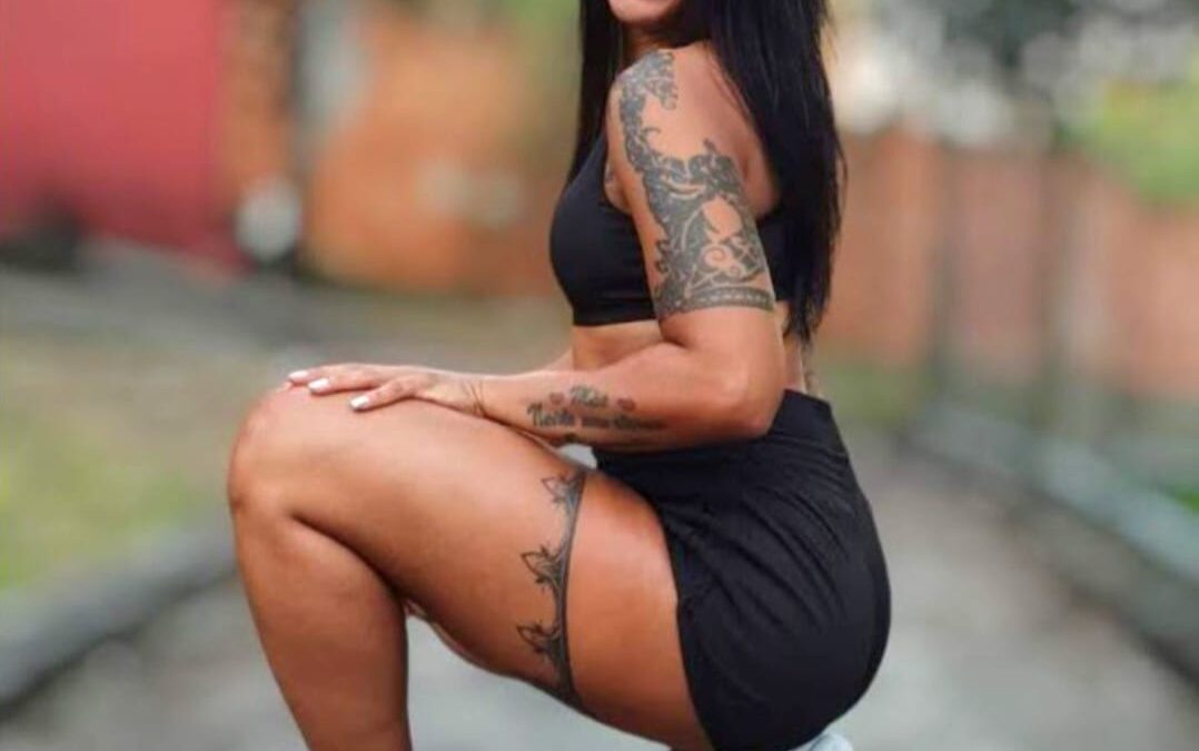 Coreógrafa do Hit Sensualizando Marcela Tolota